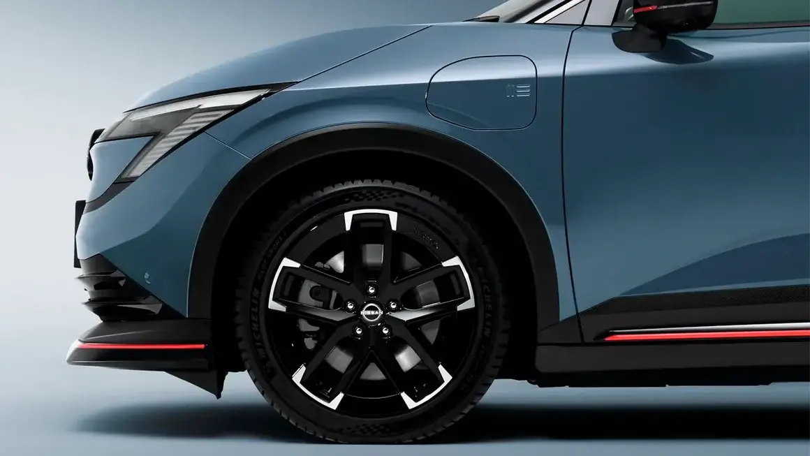 nissan-leaf-nismo-llantas