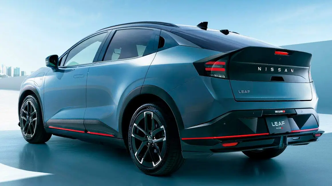 nissan-leaf-nismo-lateral-trasera