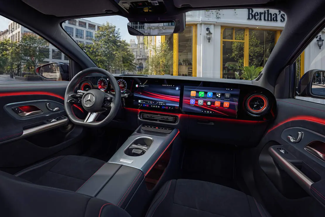 Der neue elektrische Mercedes-Benz GLA.

Exterieur: MANUFAKTUR Patagonienrot Metallic

Interieur: ARTICO man-made leather/MICROCUT microfibre black 

The all-new Mercedes-Benz GLA electric.

Exterior: MANUFAKTUR patagonia red metallic

Interior: ARTICO man-made leather/MICROCUT microfibre black