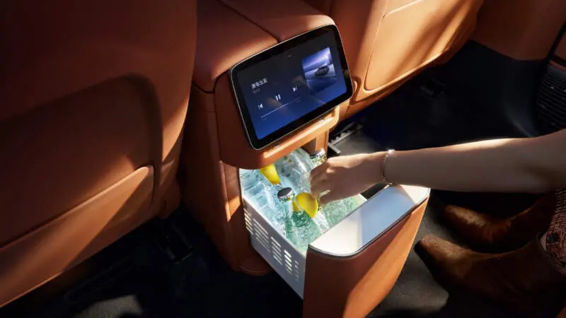 xpeng_g9l_interior-6-800x450