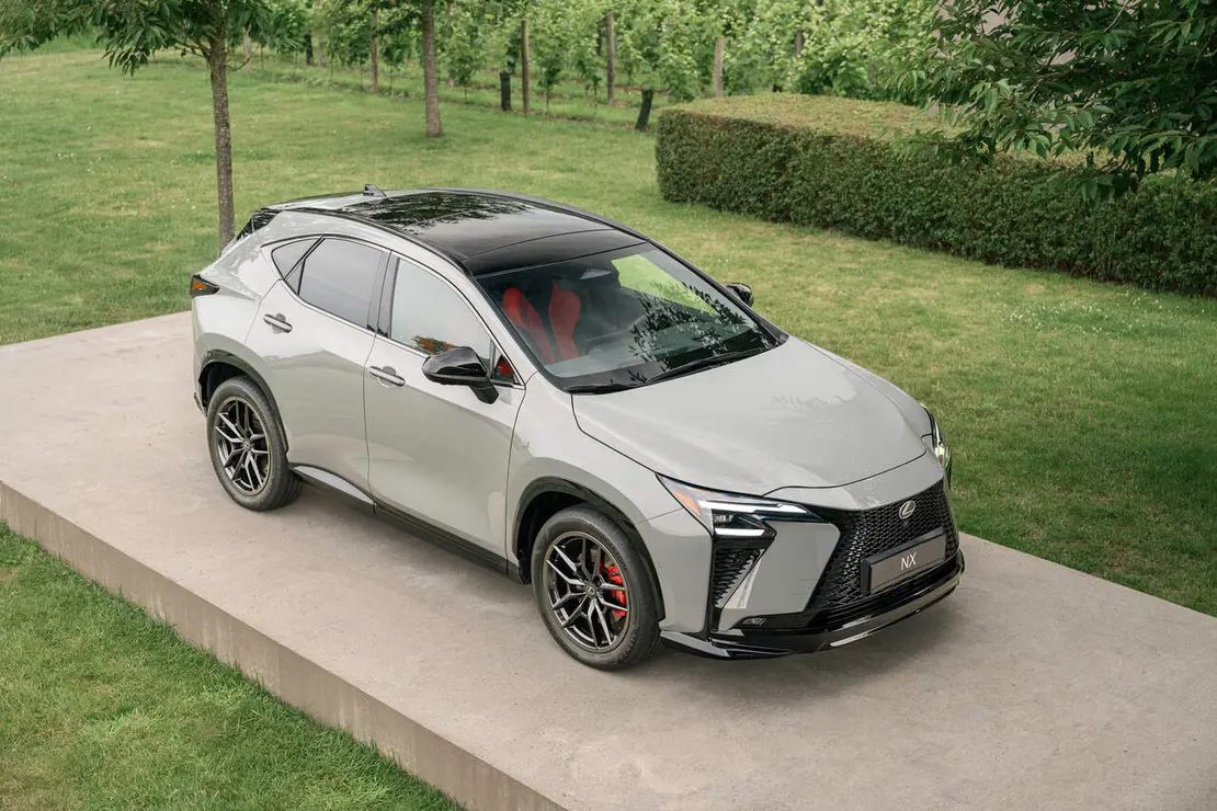 Lexus nx450h fsport