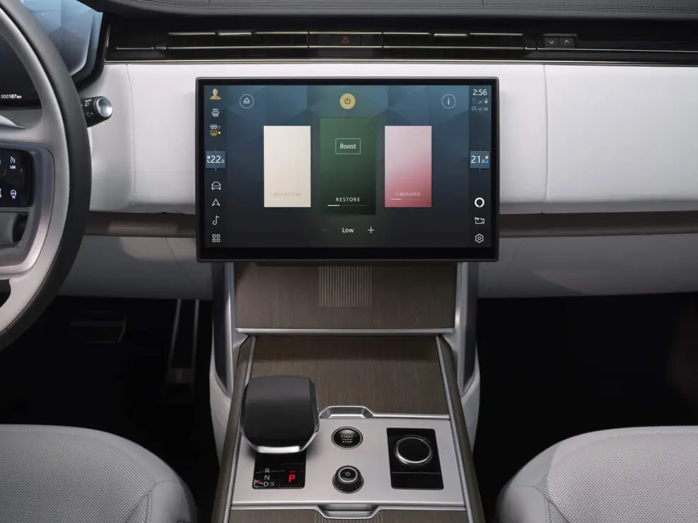Range Rover Electric - Pantalla central