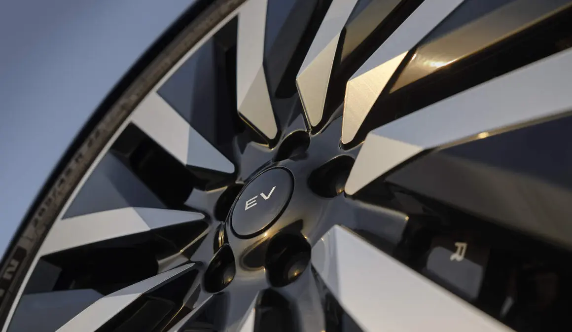 Range Rover Electric - Detalle rueda