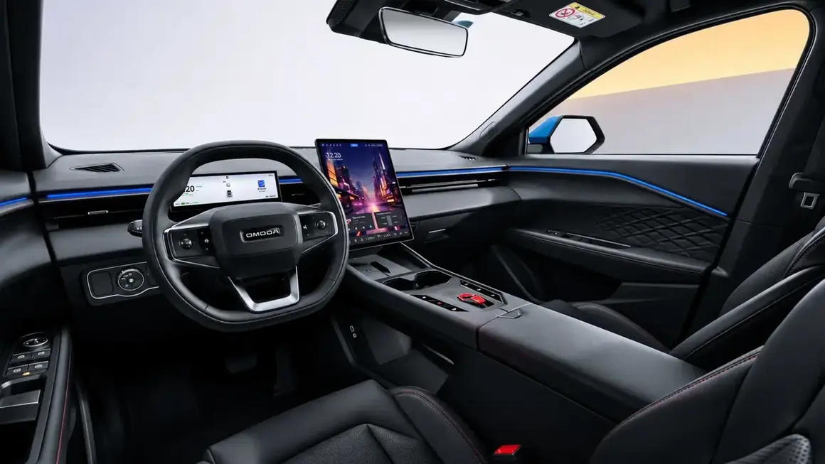 Omoda 4 - Interior