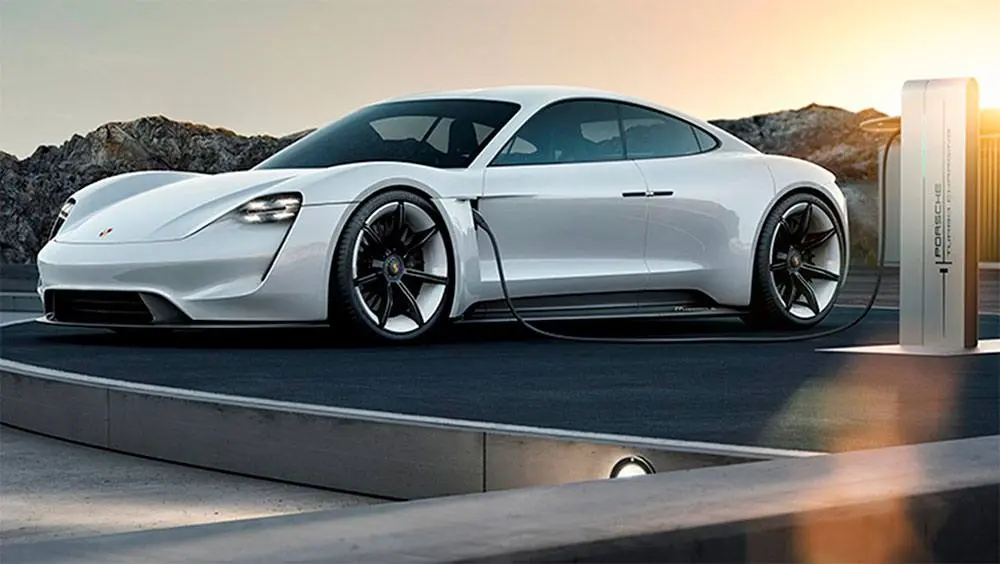 Imagen del Porsche Mission E, deportivo 100% el&eacute;ctrico