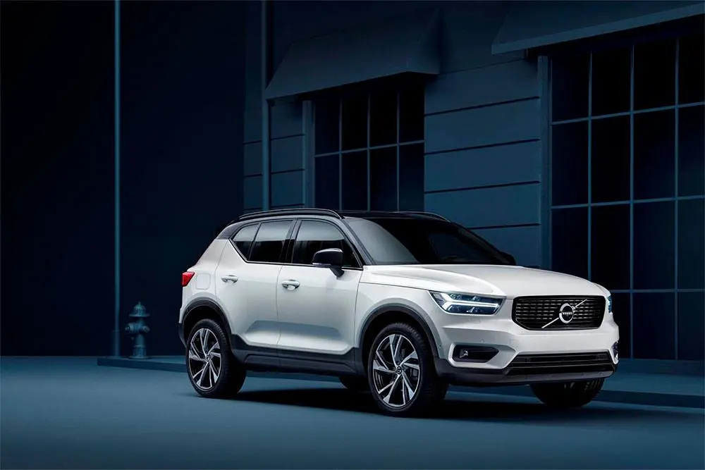 Volvo XC40 - con opci&oacute;n de coche el&eacute;ctrico
