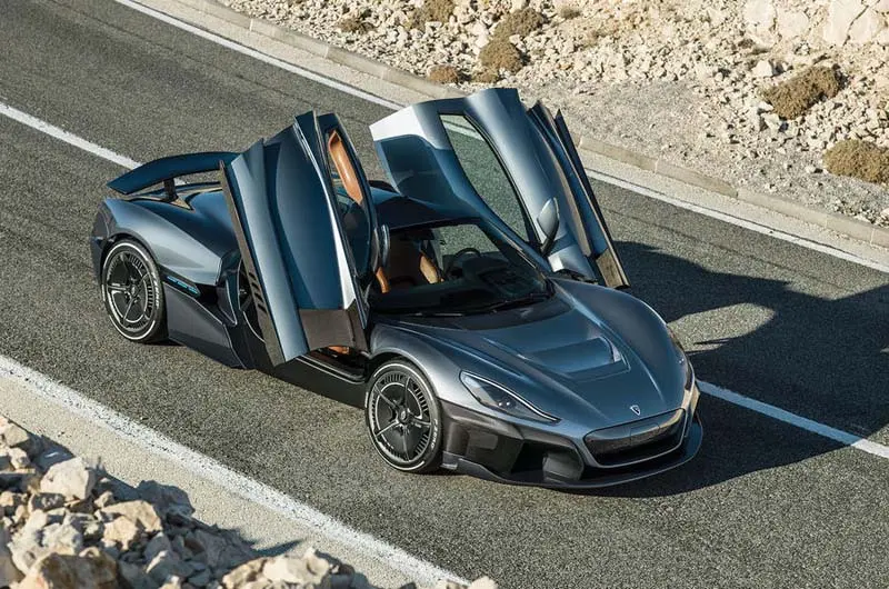 Rimac C_Two-puertas