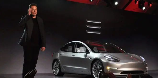 model3-elon_musk