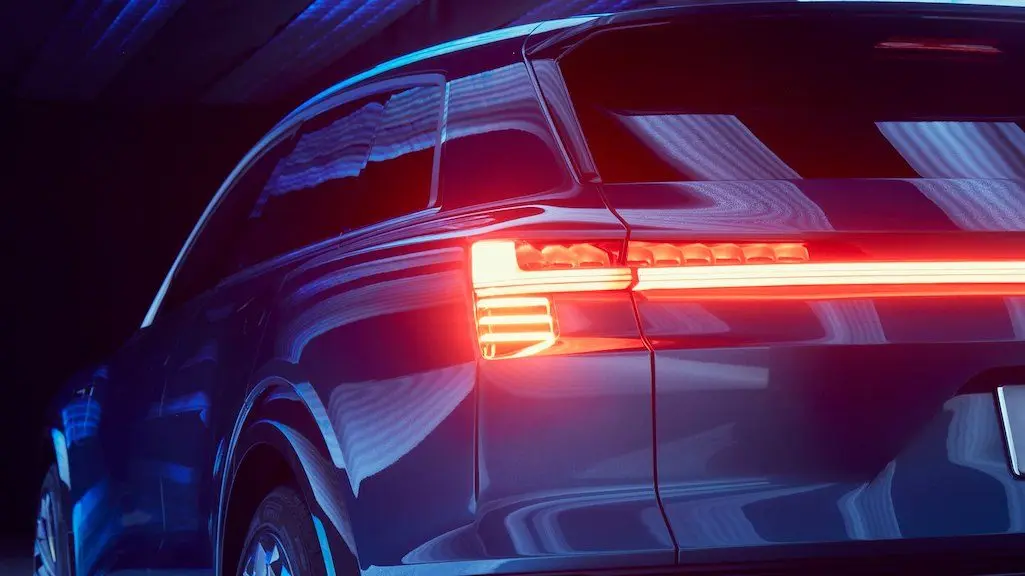 Audi-e_tron-quattro-electric-SUV02