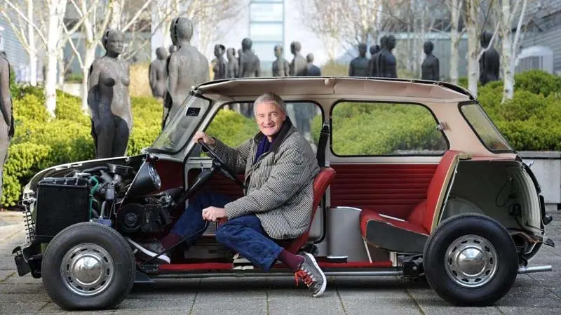 James-Dyson_CocheElectrico01