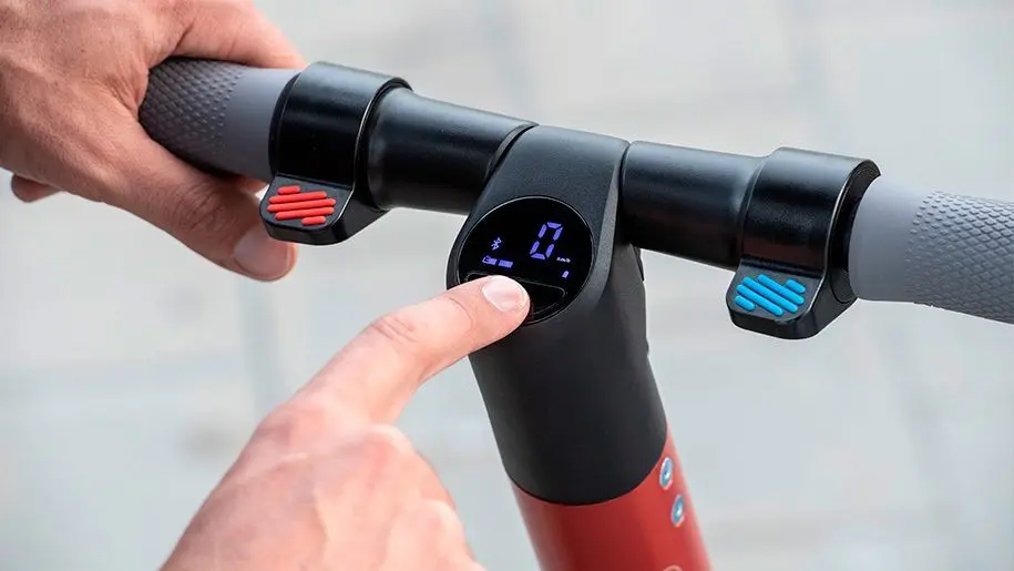 Seat_eXS_KickScooter01