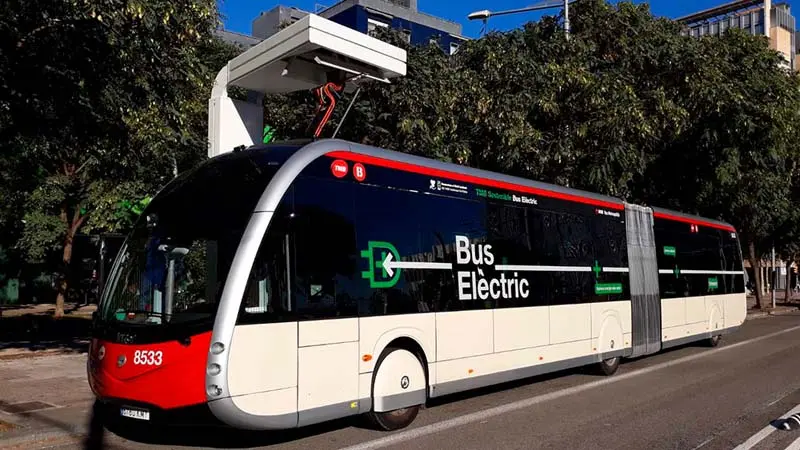 Irizar-autobus_electrico-18metros-barcelona-diciembre