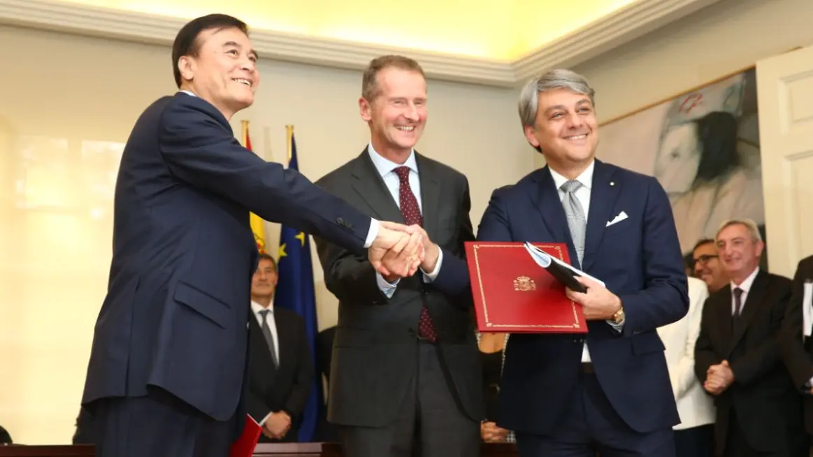 Firma-acuerdo-SEAT_VW_JAC