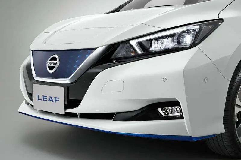Nissan-Leaf-e+_CES-2019_exterior-parte-delantera
