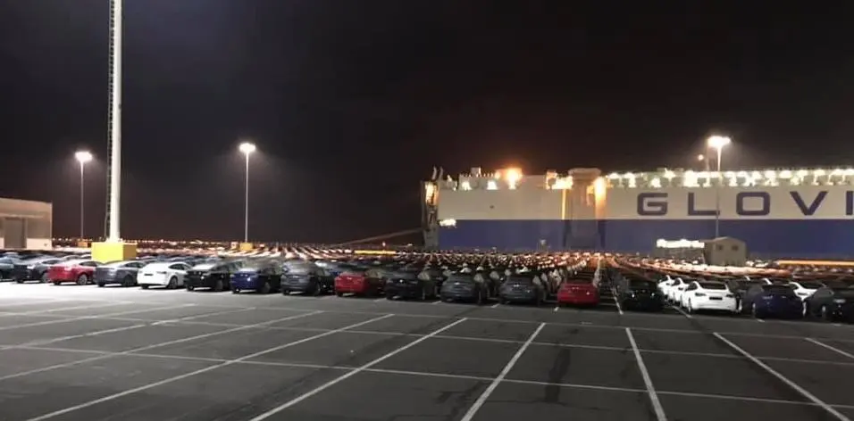 Tesla Model 3 barcos con destino Europa