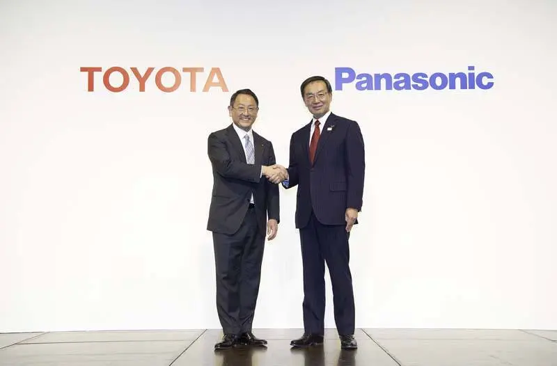 toyota-panasonic-acuerdo-celdas-baterias2