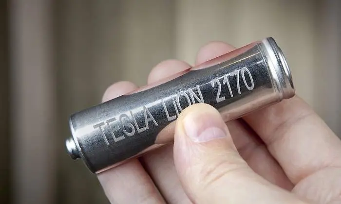 pila de bater&iacute;a Tesla de tipo 2170