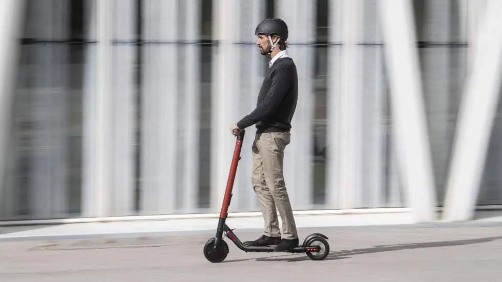 patinete-electrico-seat-exs-scooter-segway