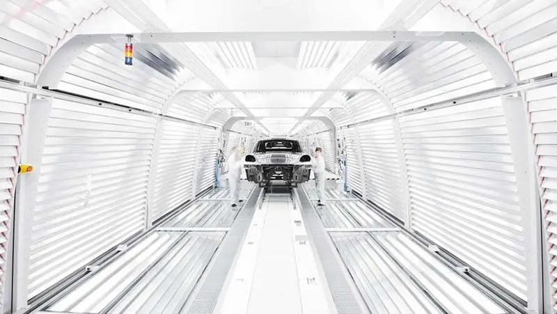 porsche-macan-tunel-pintura-foto2014-fabrica-leipzig