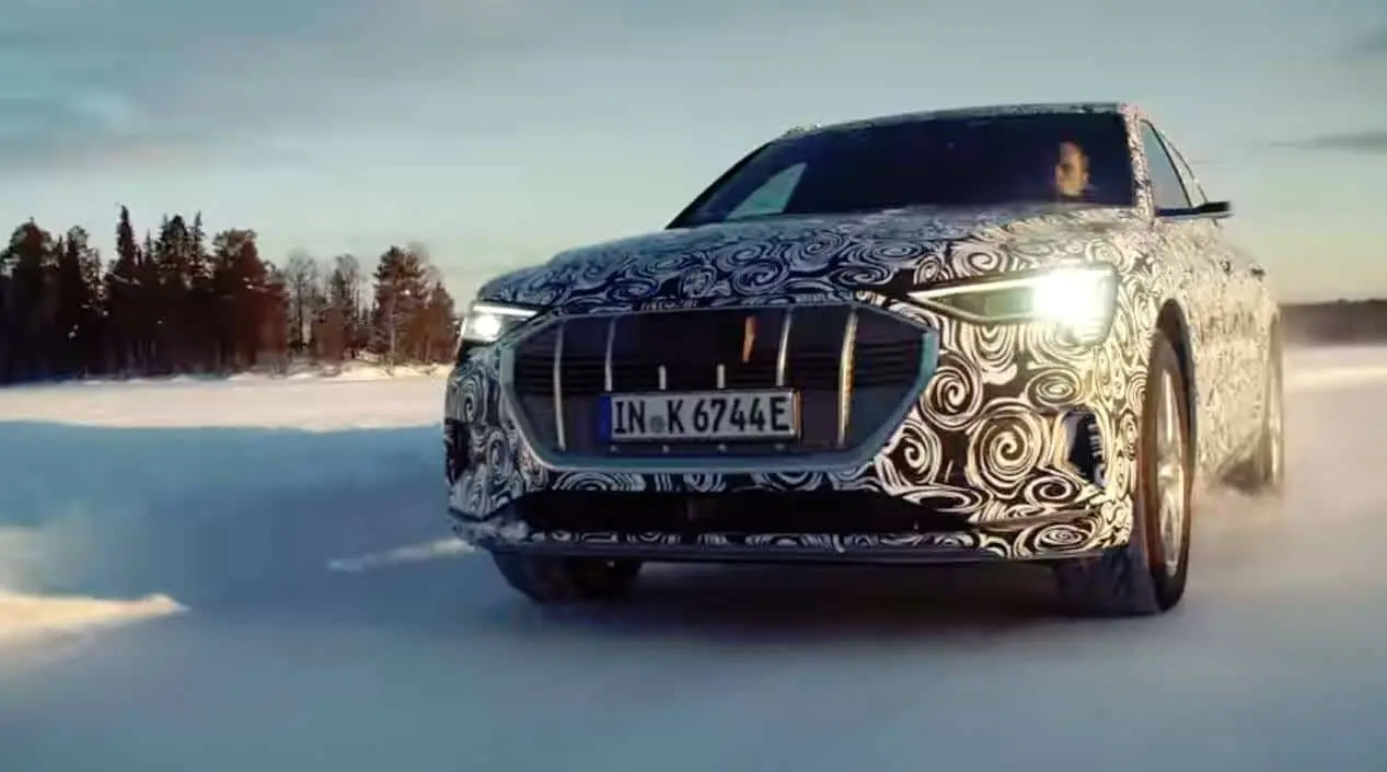 Audi-etron-sportback-primer-video-pruebas-pista-helada-finlandia
