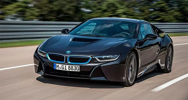 deportivo BMW i8 el&eacute;ctrico