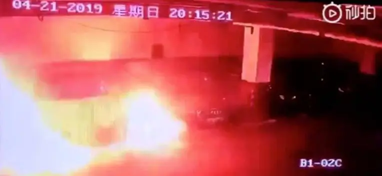 Incendio Tesla Model S