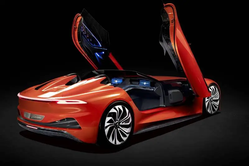 KARMA-Automotive_SC1-Vision-Concept-trasera_apertura-puertas