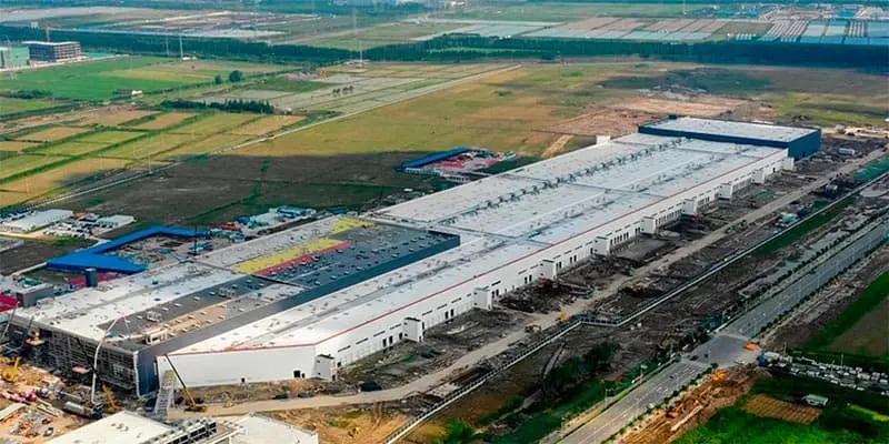 Foto de la Gigafactory de Tesla en China