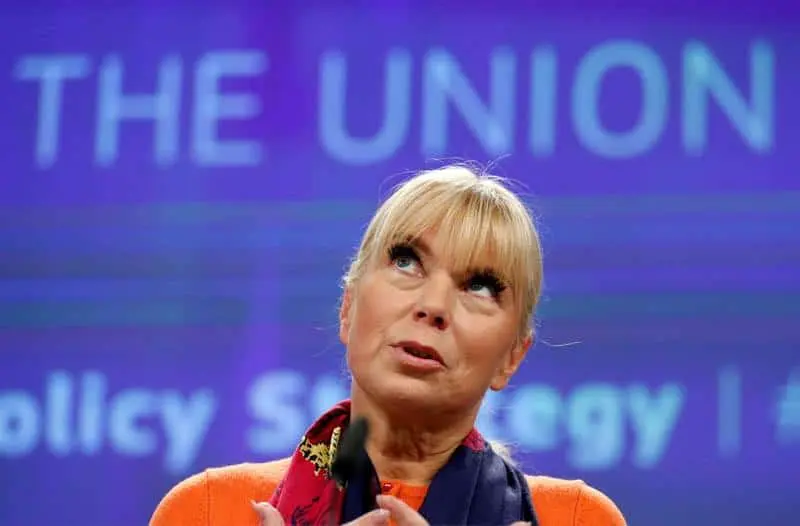 comisaria europea de Industria y Mercado Interior, Elzbieta Bienkowska