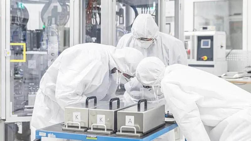 Volkswagen-inicia-produccion-baterias-Salzgitter_10
