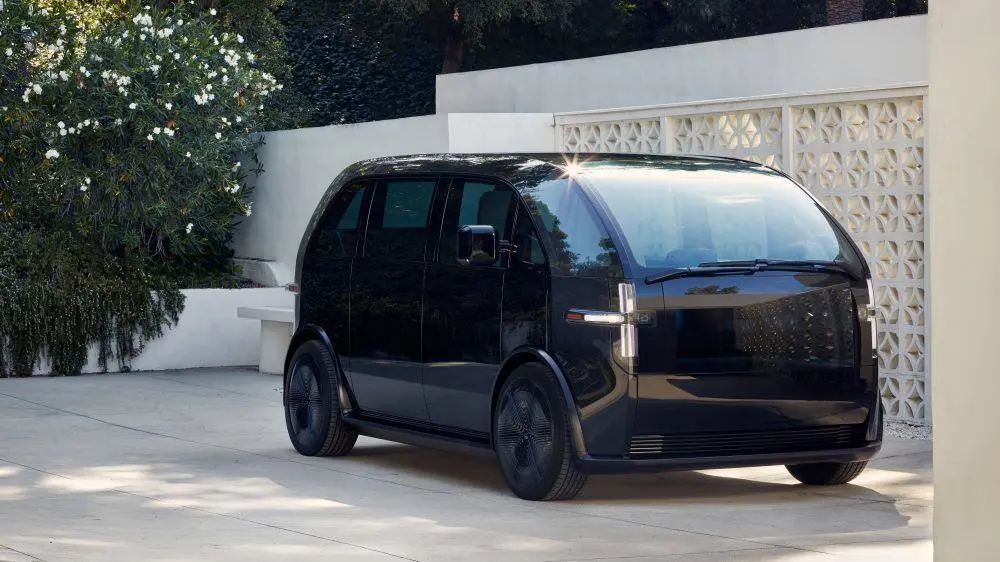 canoo-vehiculo-electrico_color-negro