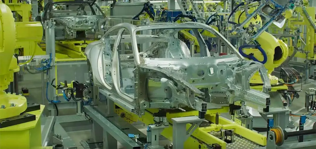 Fabricaci&oacute;n Porsche Taycan