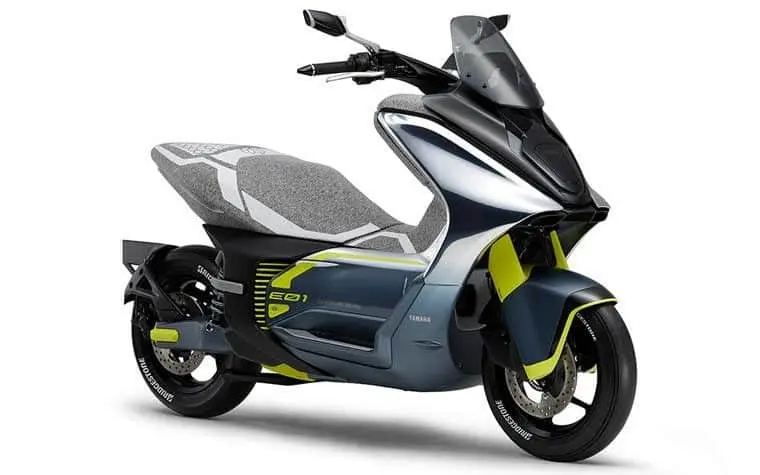 Yamaha E01