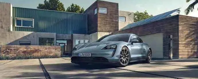 Porsche-Taycan-4S