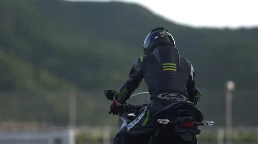 kawasaki-moto-electrica