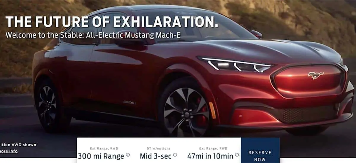 Foto del SUV el&eacute;ctrico Ford Mustang Mach E