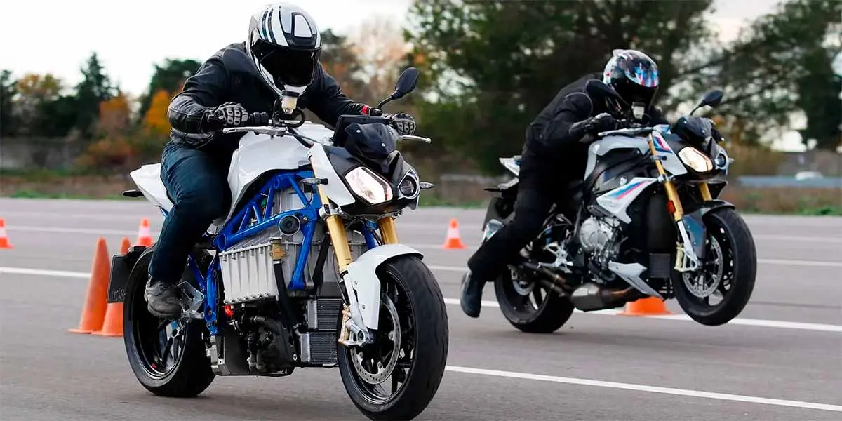BMW e-Power Roadster, la moto el&eacute;ctrica de BMW