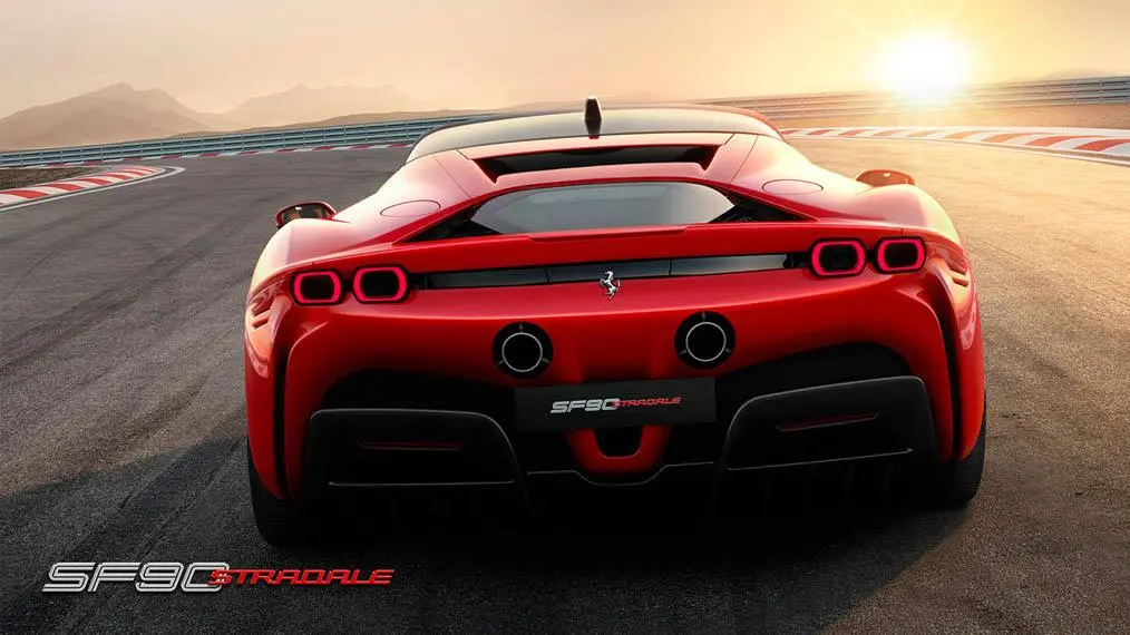 Ferrari-SF90-Stradale-hibrido_trasera