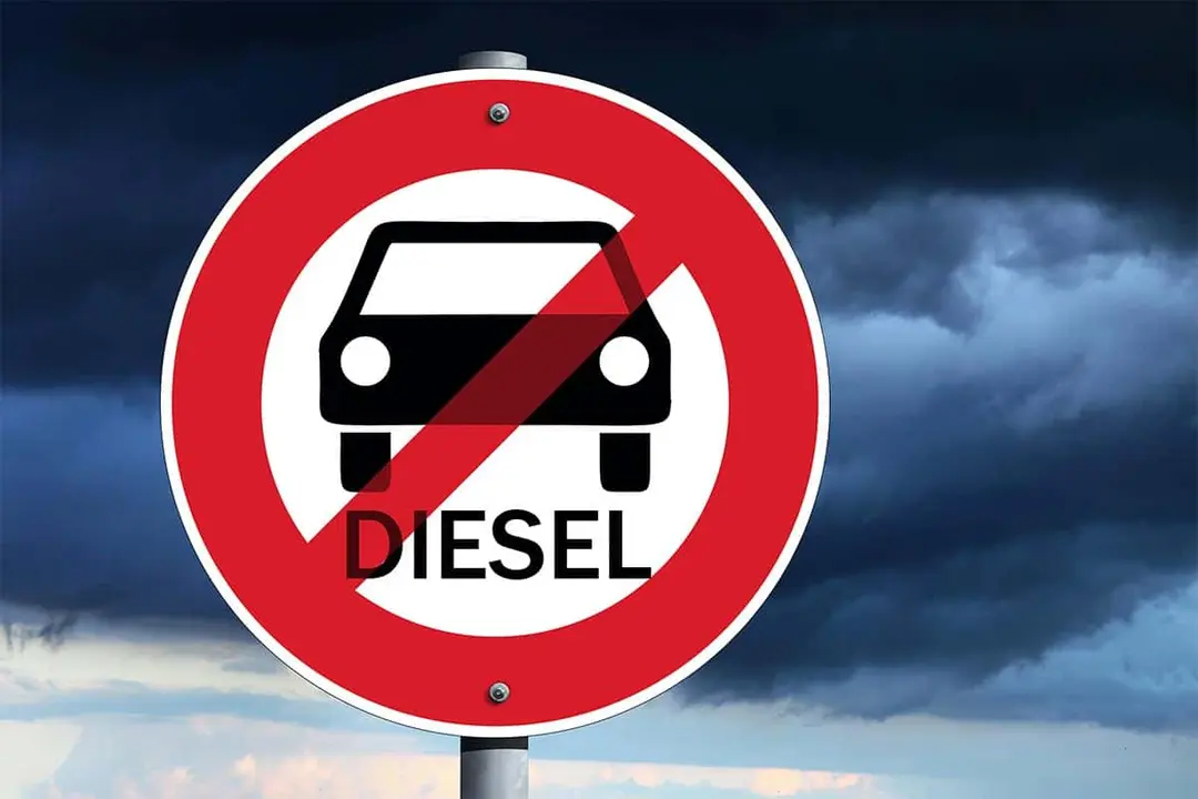 Se&ntilde;al de prohibici&oacute;n de coches diesel