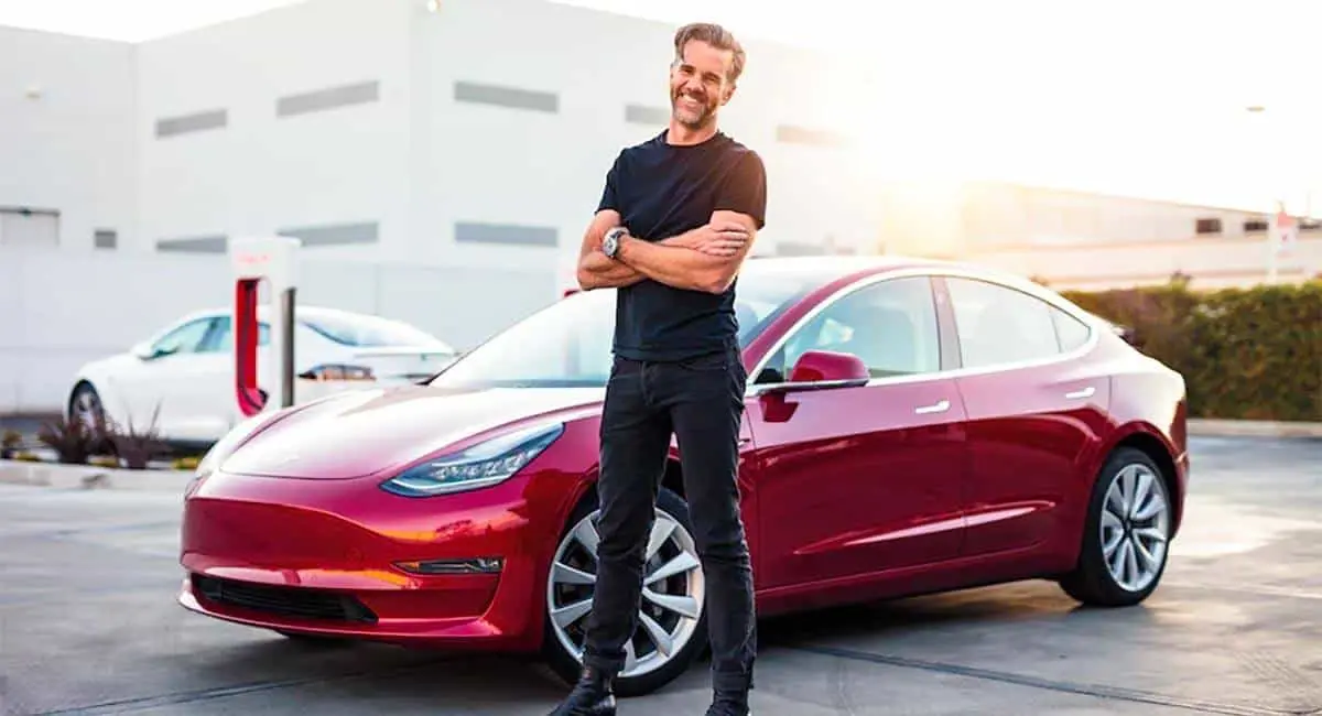 Franz von Holzhausen, dise&ntilde;ador jefe de Tesla