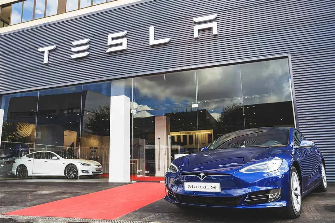 Service Center de Tesla
