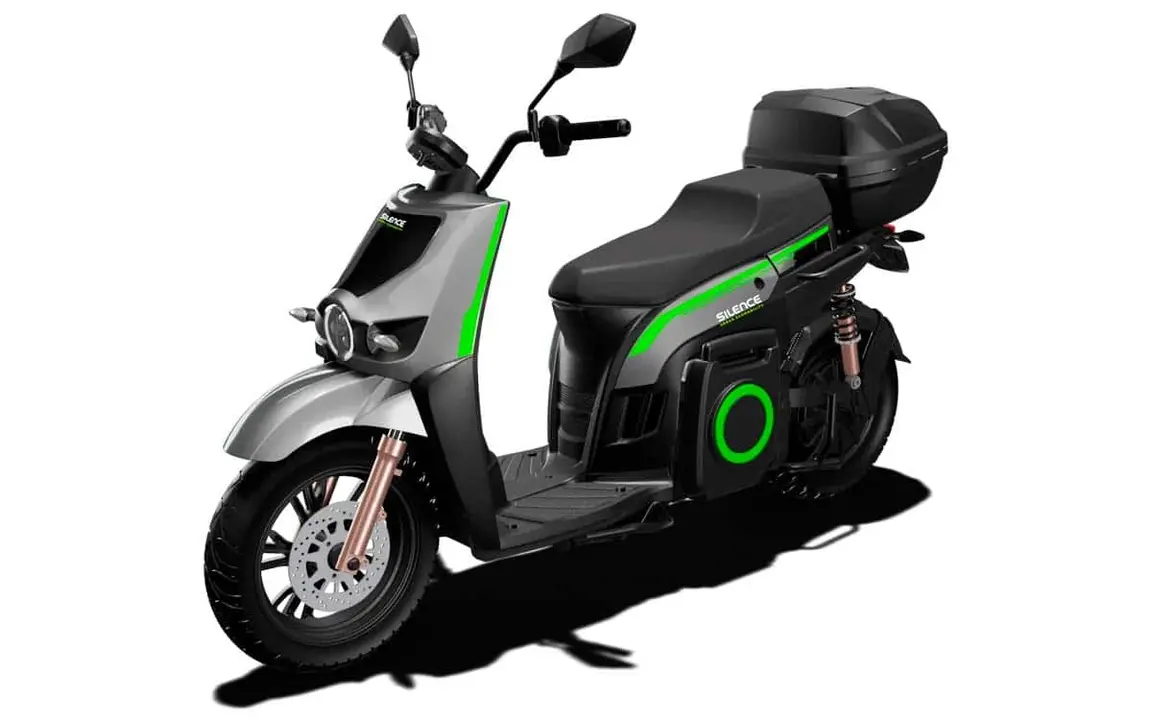 Foto de la nueva scooter el&eacute;ctrica de Silence, la Silence S02 LS