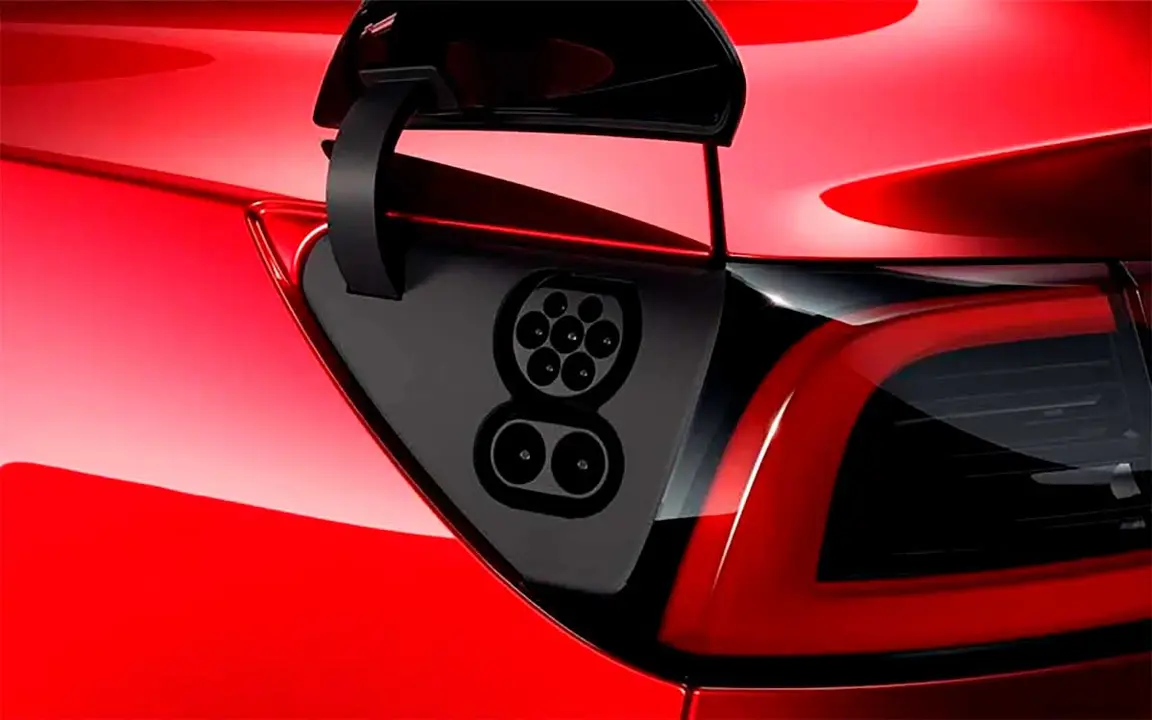 Foto del cargador de un Tesla Model 3- Modelo europeo - CCS Combo