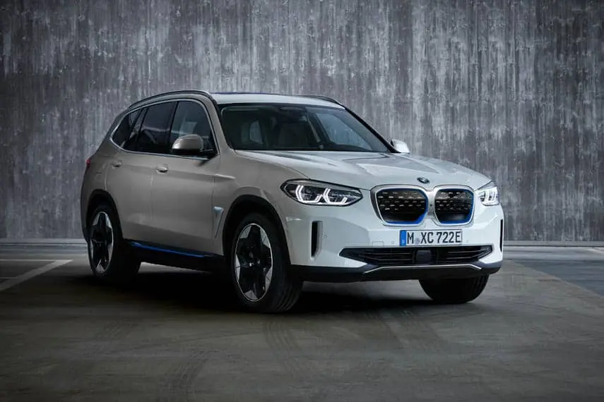bmw-ix3_frontal