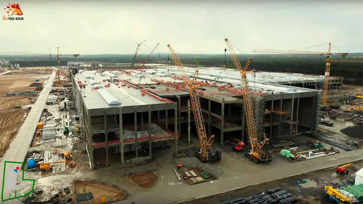 Foto que muestran las obras en la Gigafactory 4 de Tesla en Alemania a fecha 31 de octubre de 2020