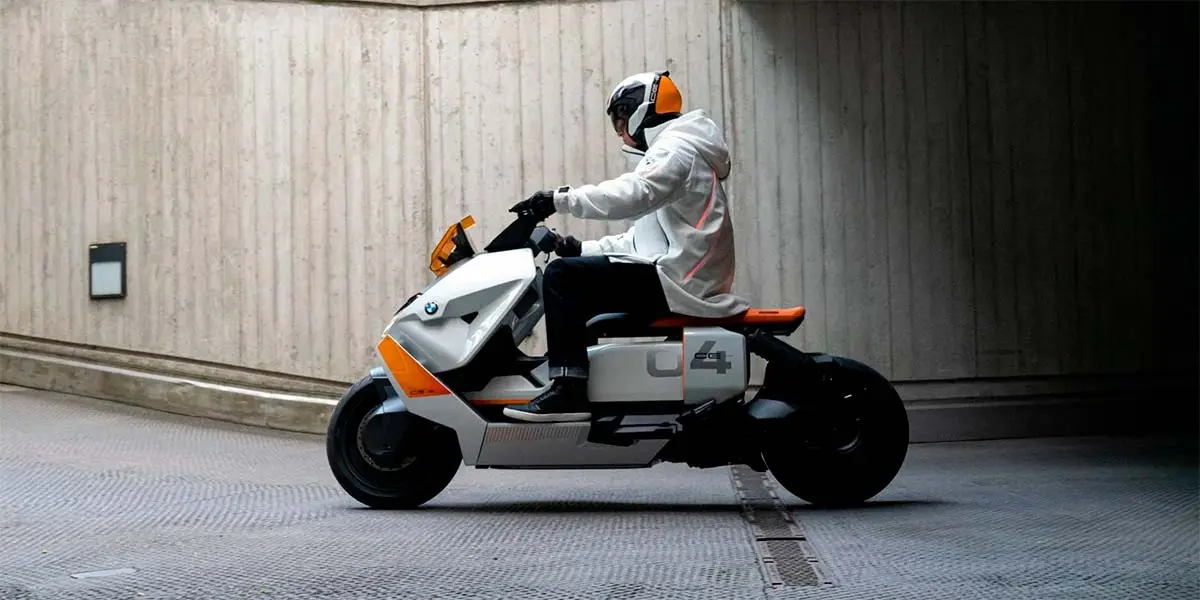 BMW-Motorrad-Definition-CE-04-lateral