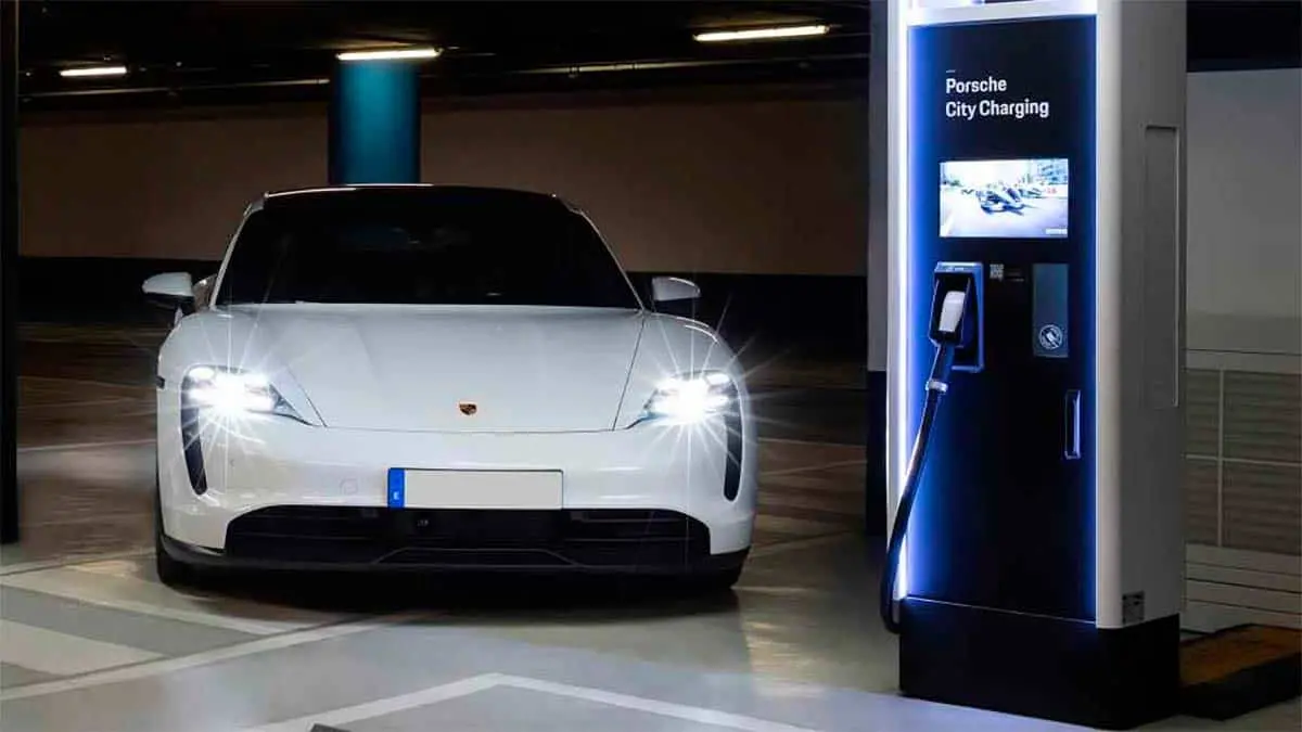 Foto de la estaci&oacute;n de carga Porsche City Charging