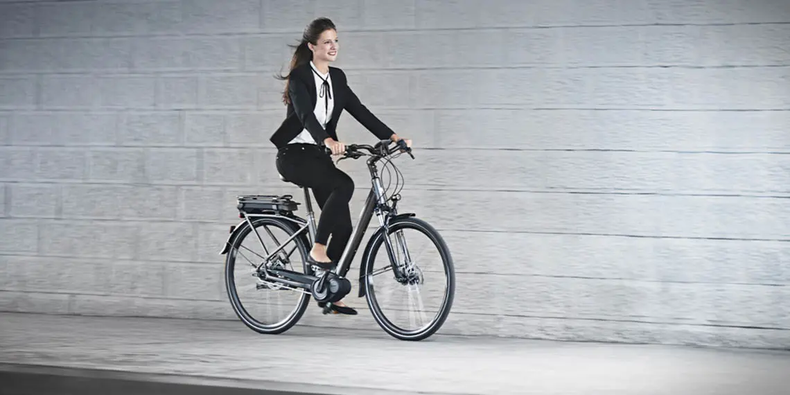 nueva-bicicleta-electrica-urbana_peugeot-ec01-crossover