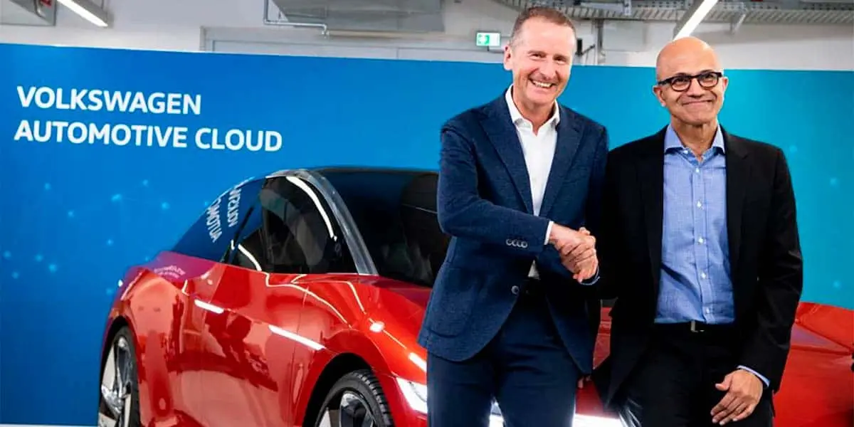 El CEO de Volkswagen y el CEO de Microsoft juntos en un evento
