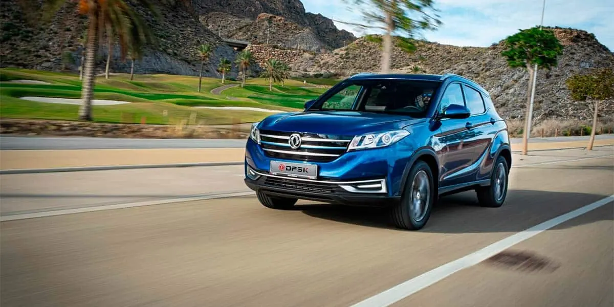 Foto del DFSK Seres 3, SUV el&eacute;ctrico de marca china que llega a Espa&ntilde;a